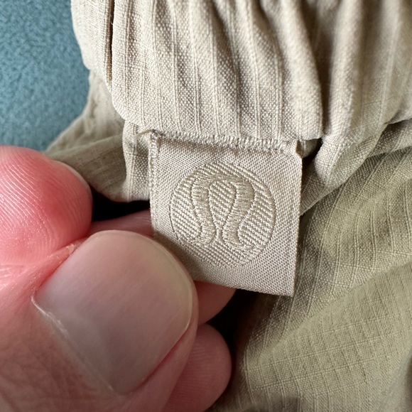 Lululemon Men’s Bowline Short Stretch Ripstop Size L, Inseam 5”, Color Trench - Picture 2 of 2